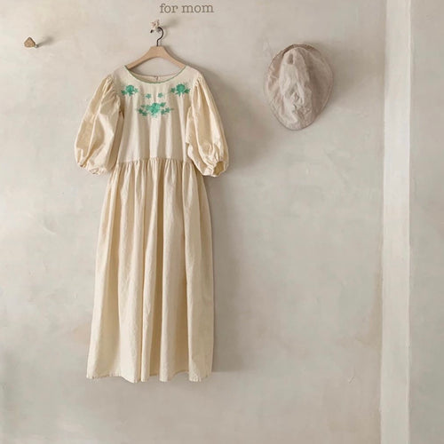 Mom ivory dress
