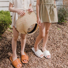 Load image into Gallery viewer, Bottega style sandals