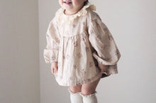 Load image into Gallery viewer, Floral Ruffled Blouse