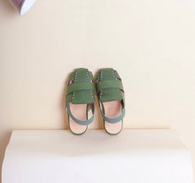 Load image into Gallery viewer, Leather sandals