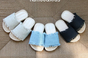 Blue linen slippers
