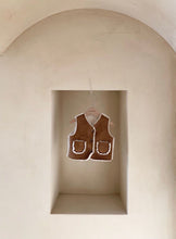 Load image into Gallery viewer, Brown and Ivoy Warm Vest
