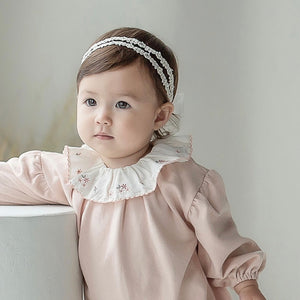 Two layer lace band