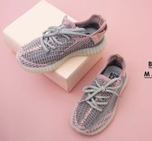 Load image into Gallery viewer, Yezyy reflective shoes