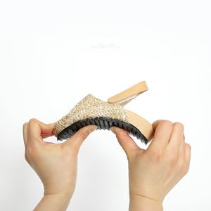 Leaf sandals
