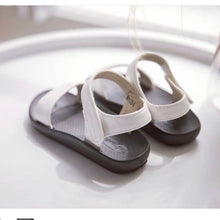 Load image into Gallery viewer, Simple white sandals