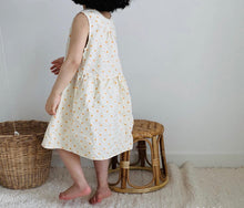 Load image into Gallery viewer, Orange dots sleeveless dress