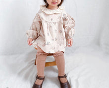 Load image into Gallery viewer, Floral Ruffled Blouse
