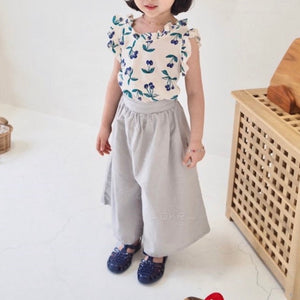 Cherry top + wide pants