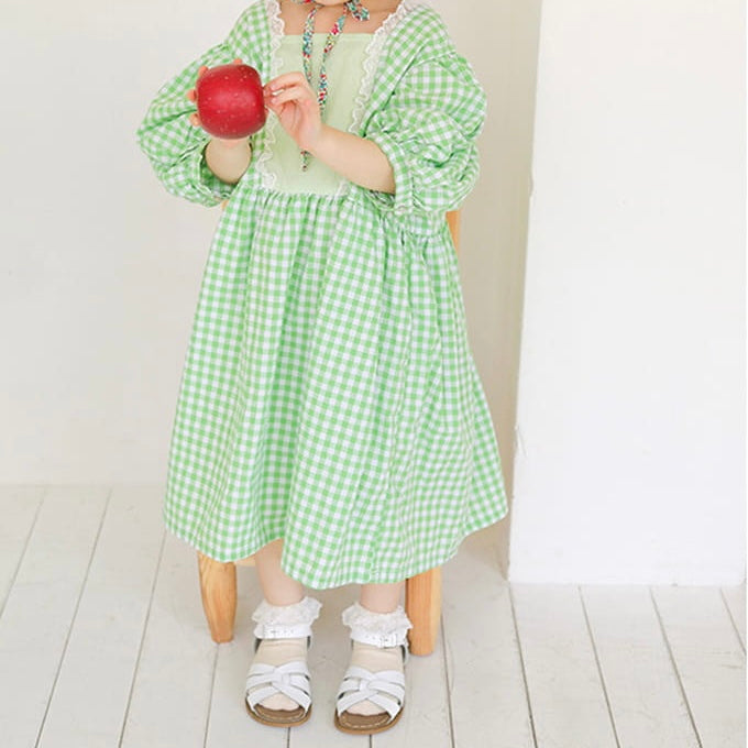 Check dress “3-4 years”