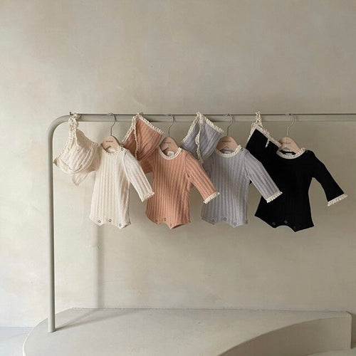 Waffle bodysuit with hat