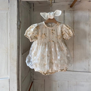 Dya lace dress