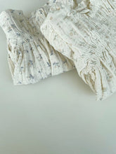 Load image into Gallery viewer, Daisy flower dress