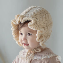 Load image into Gallery viewer, Knit frill hat
