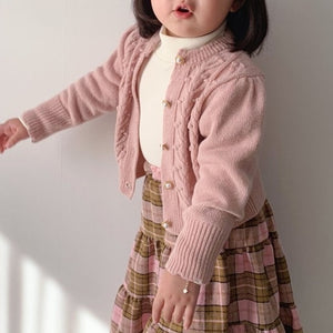 Pink knit pearls cardigan