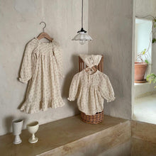 Load image into Gallery viewer, Daisy flower dress