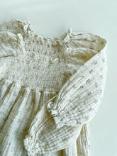 Load image into Gallery viewer, Daisy flower dress