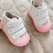 Load image into Gallery viewer, 779 pink sneakers