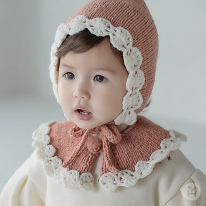 Hat and cape set