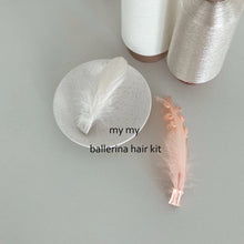Load image into Gallery viewer, 2 swan hairpins “white+pink”