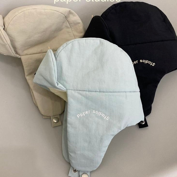 Gray trapper hat