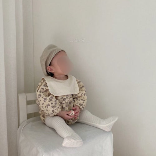 Lace collar bodysuit with hat