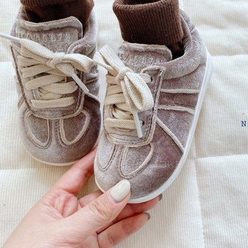 Mocha velvet sneakers
