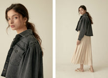 Load image into Gallery viewer, Black denim jacket