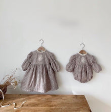 Load image into Gallery viewer, Roc frame dress