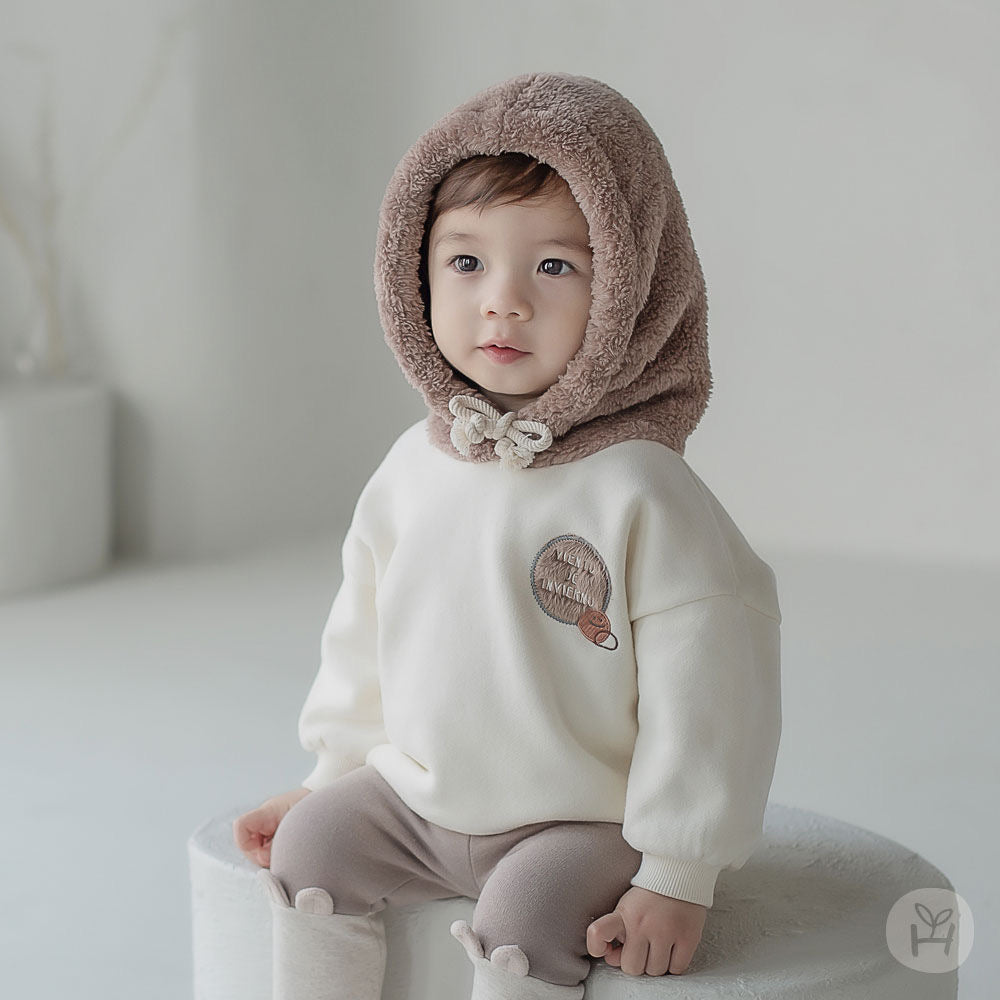 White brown fleece hoodie